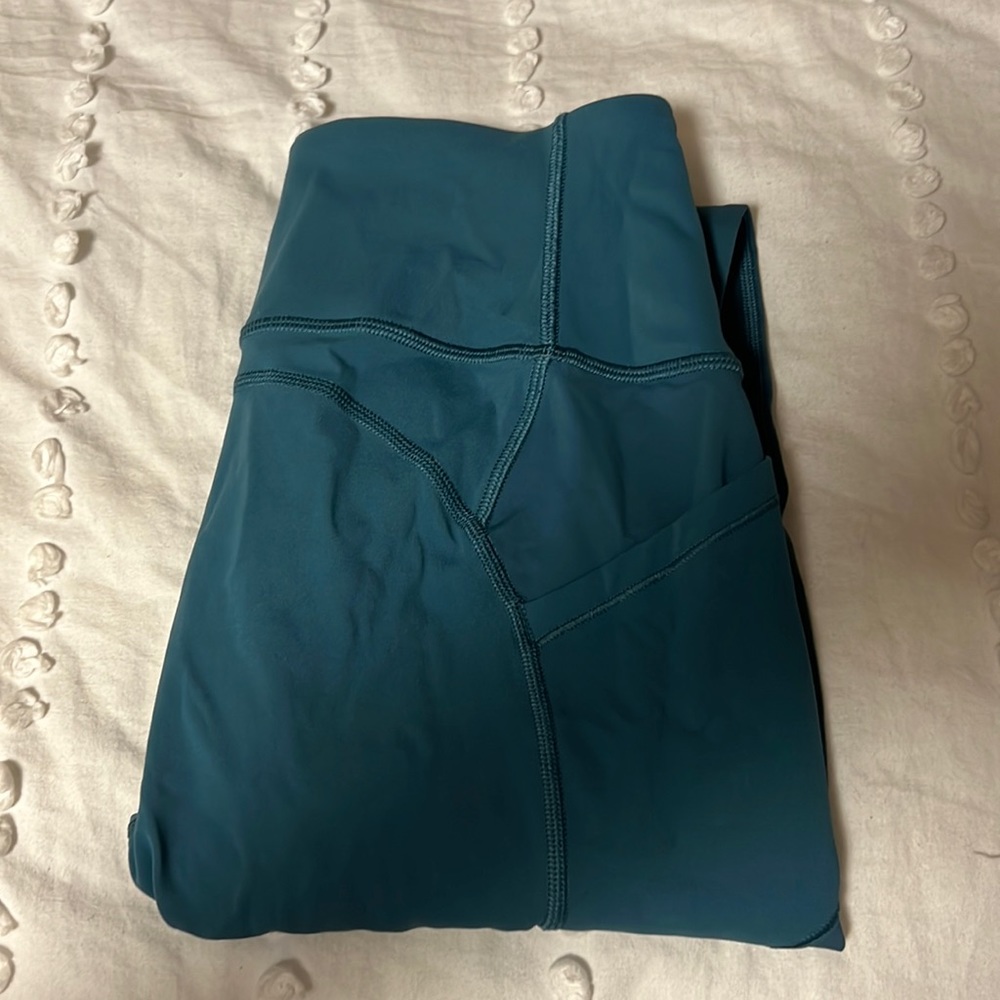 All the Right Places Lululemon Leggings 23 in Inseam